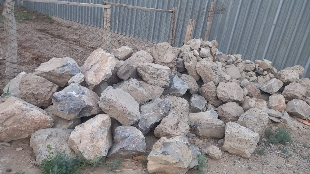 Жемтік тастар сатылады