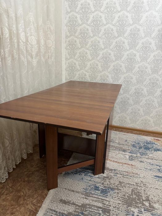 Продам стол-книжку