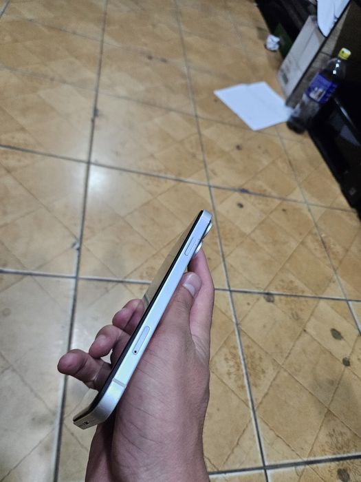 iphone Xr 17 pro qilingan