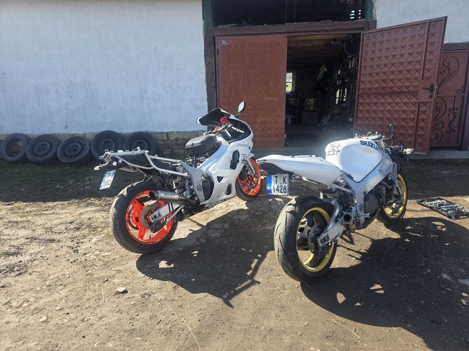 Продавам Suzuki GSXR 750 2003 и Suzuki GSXR 600 2002