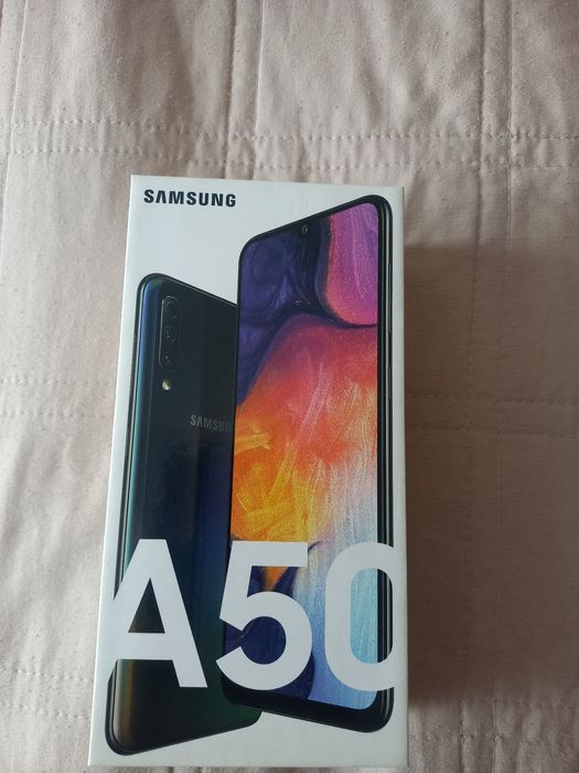Самсунг А 50  смарьфон