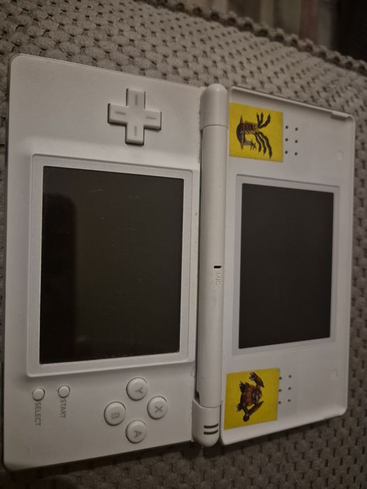 Consola Nintendo DS Lite white  de colecție