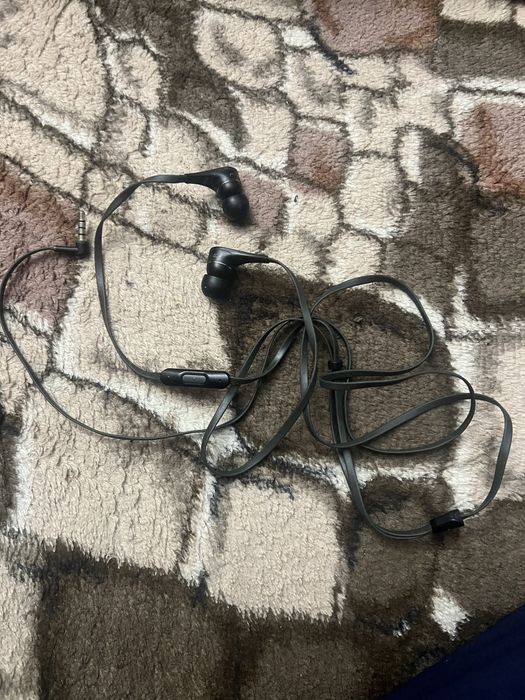 Casti audio in ear beats