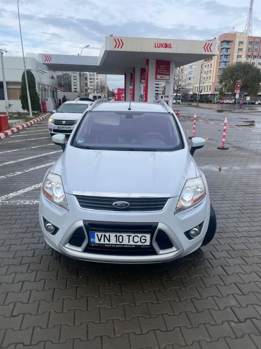 Ford Kuga, cutie automata, 4x4