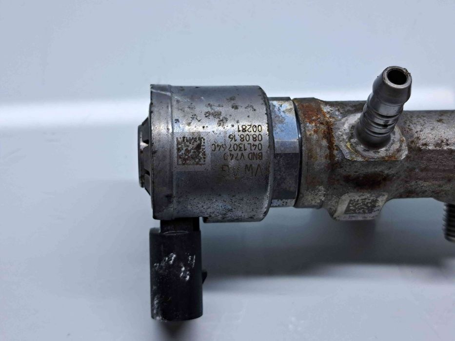 Rampa injectoare  AUDI A4 (8W2, B9) [Fabr 2015-prezent] 04L089G 1.6 TD