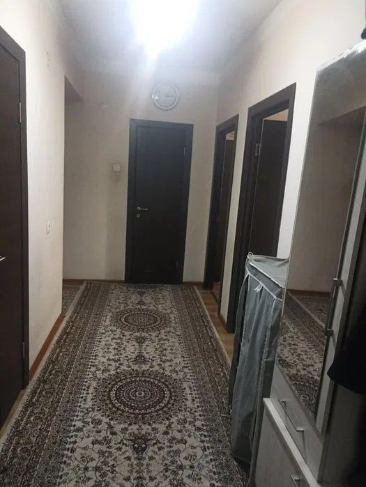 9-худуд 3*4/6/7 83 м² кладовка есть Сергели Янгихаёт продаётся квартир