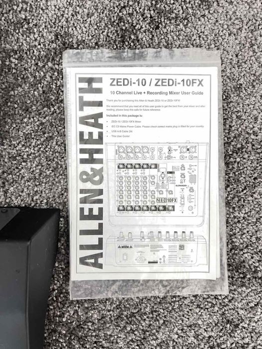 Allen & Heath ZEDi-10FX Смесителен пулт