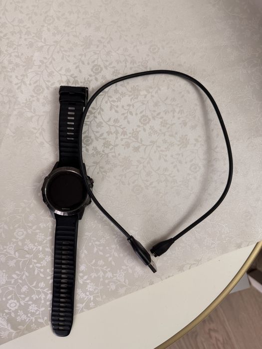 Часы Garmin Fenix 5