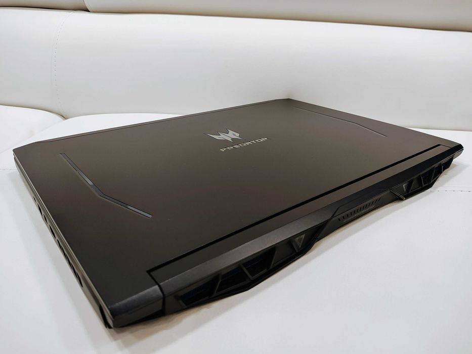 Laptop gaming Acer Predator intel core i7-10750H ,video 8 GB RTX 2070