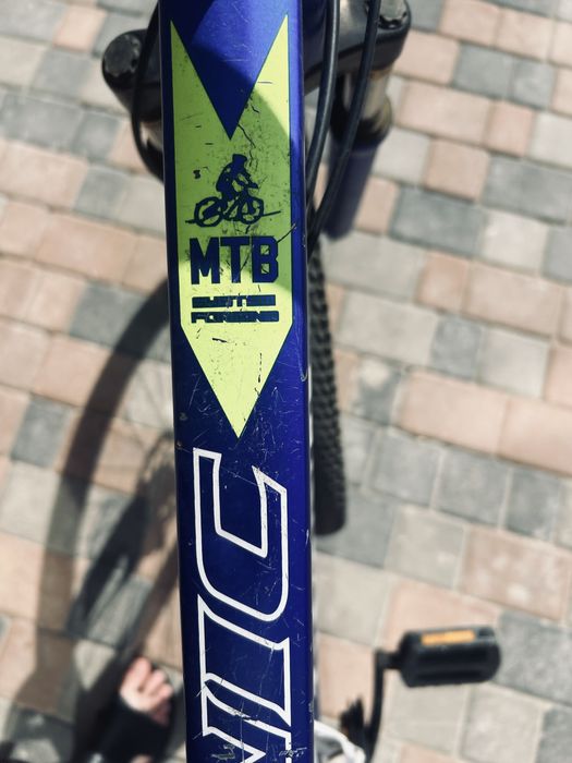 Велосипед горный скоростной