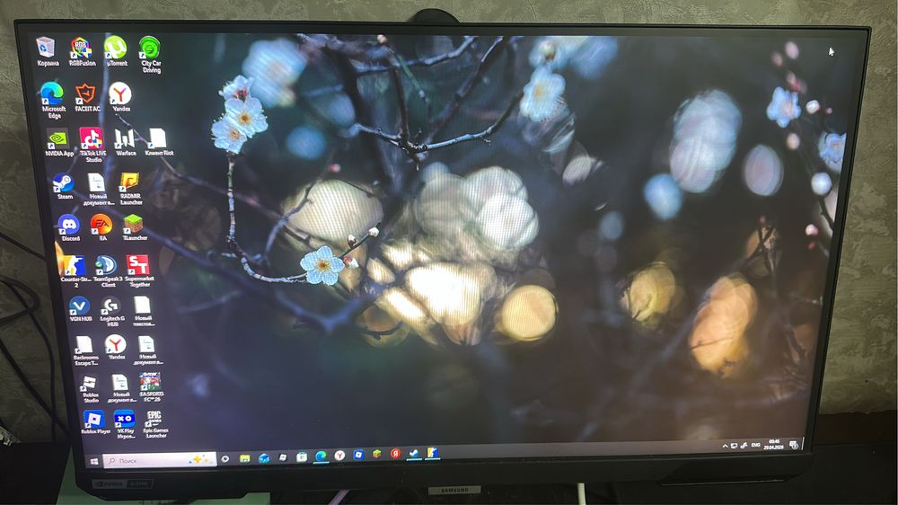Монитор Samsung 240hz
