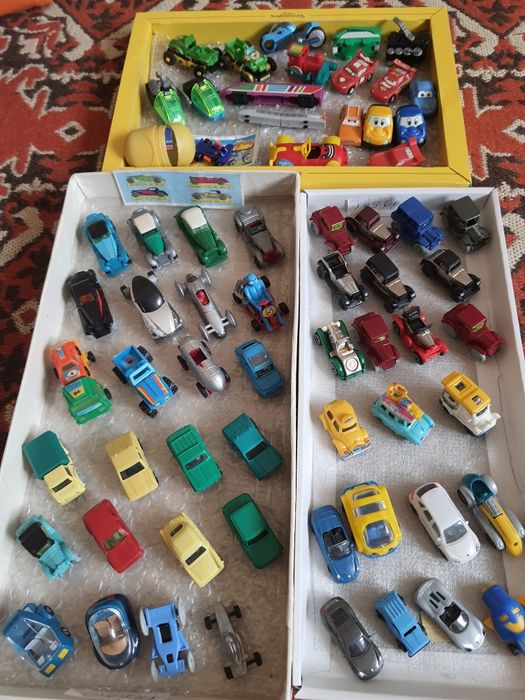 Киндер играчки =kinder