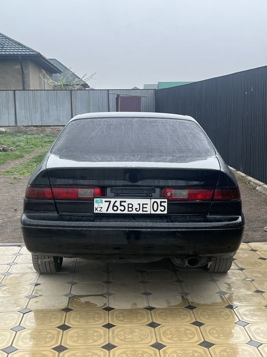 Срочно Продам камри 20