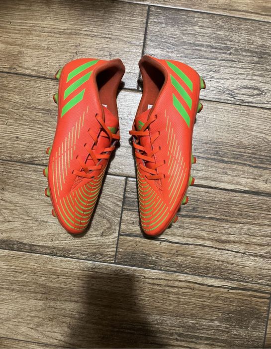 Vand ghete de fotbal Adidas Predator Academy