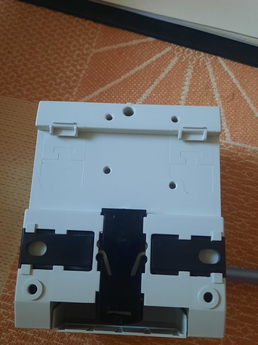 Продам электросчетчик