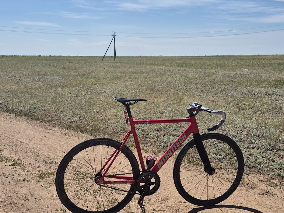 Fixed gear Intro7tech