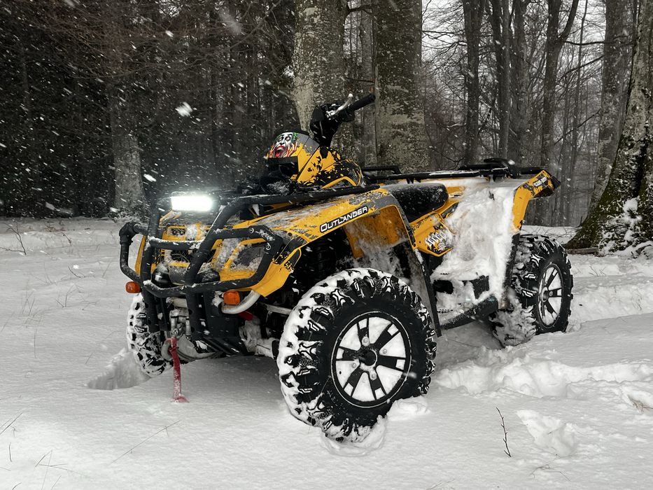 Vând Can-am 650 outlander g1 anul 2009 !!