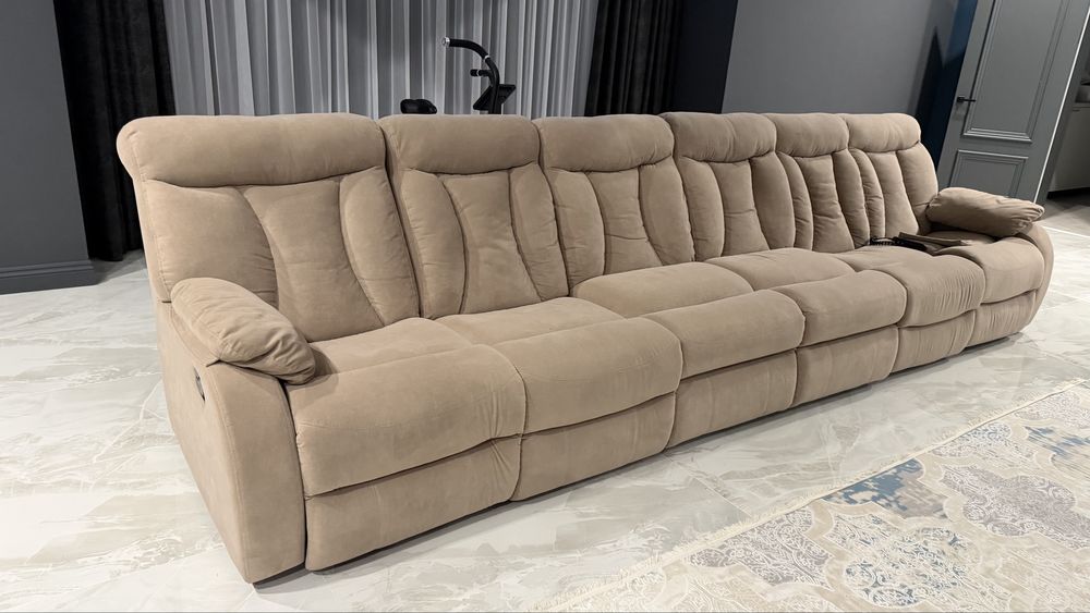 Диван с реклайнером