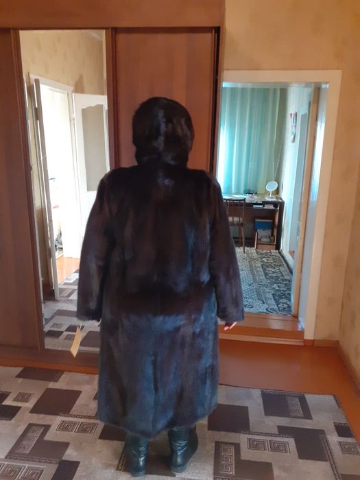 Продам норковую  шуба