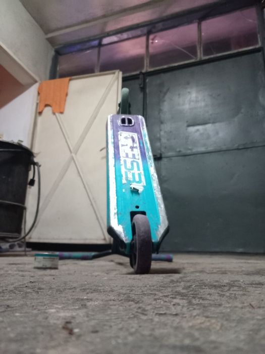 Продавам тротинетка за трикове (Envy One S3 Pro)