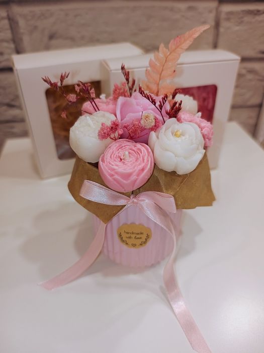 Aranjament lumânări parfumate lucrate manual