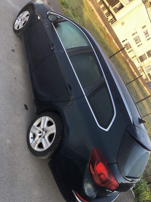 Opel astra j sports tourer