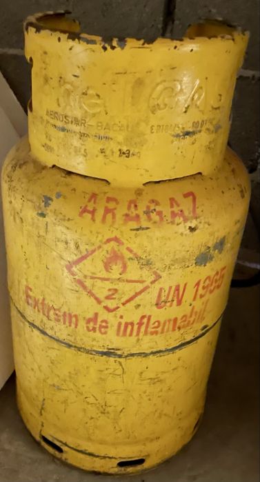 Vand butelie aragaz galbena cu guler