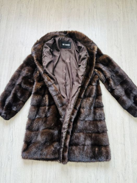 Продам норковую шубу