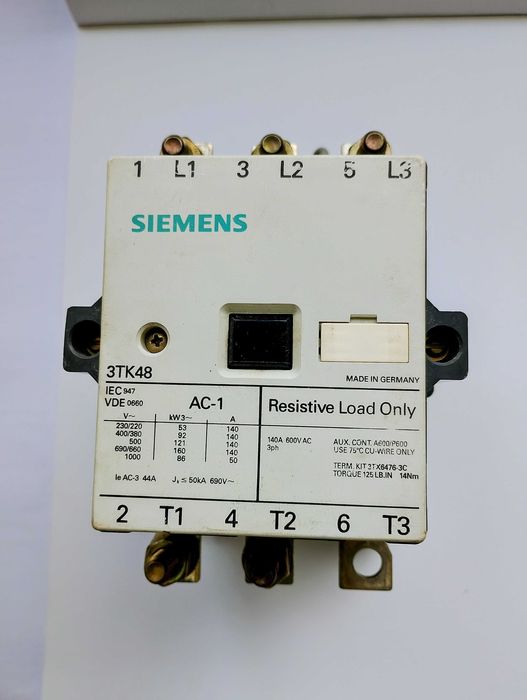 Контактор SIEMENS 3TK48 110V – силови контакти отлични