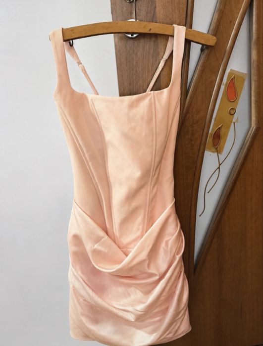 Rochie satin roz