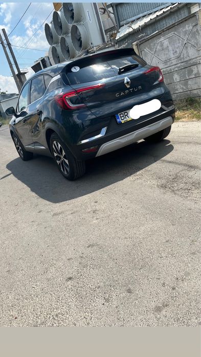 RENAULT Captur 2022 — imagine 2