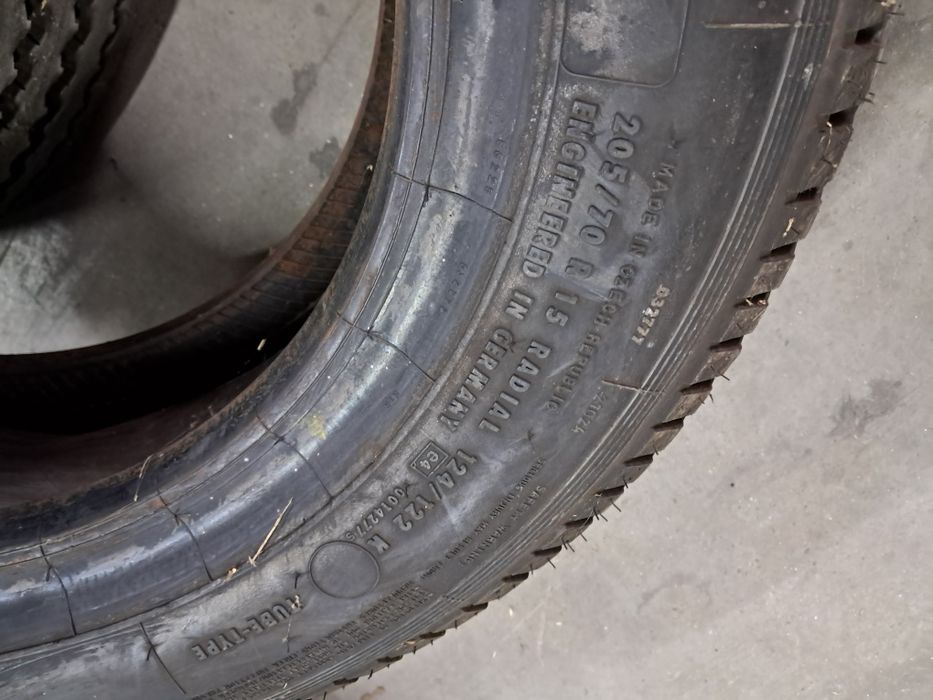 Anvelope second iarna 205 70 R15 Continental HTR 124/122K