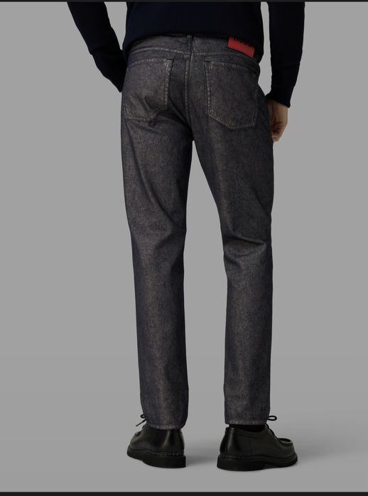 Hugo Boss Прави дънки