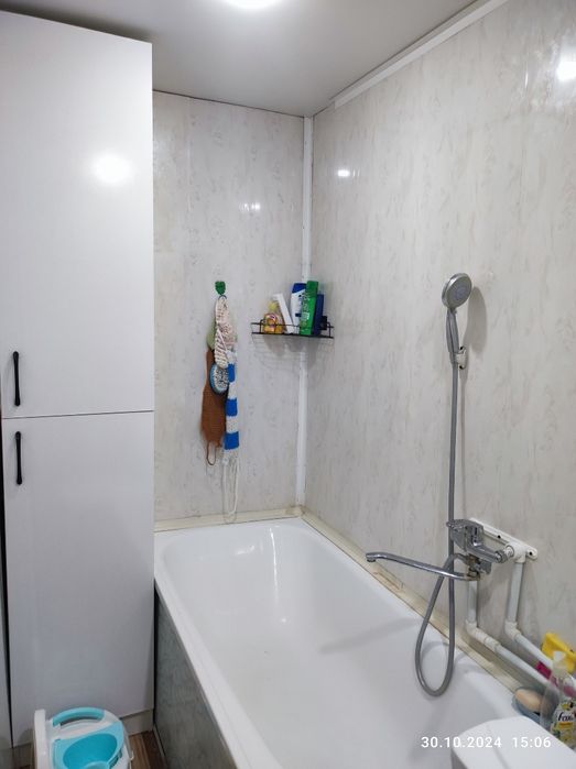 Продам квартиру в 4-х квартирном доме