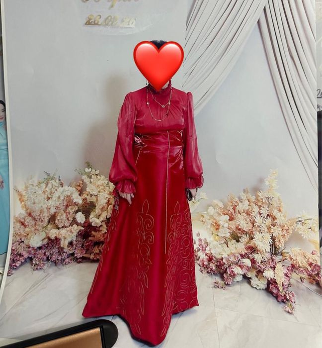 Продаю платье от Otandyq san uii