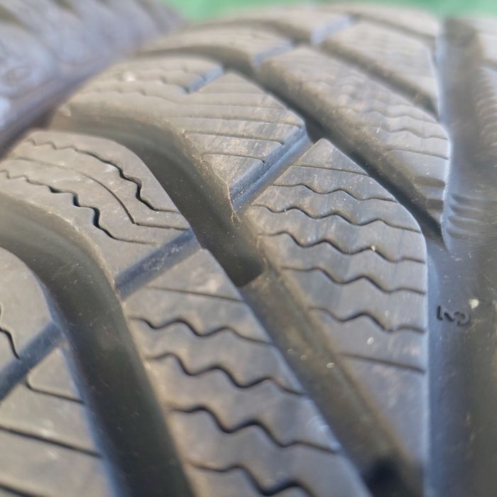 Зимни гуми cooper 225/60/17