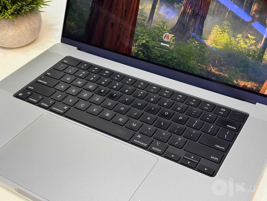 как новый MacBook Pro 16” M3 Pro/ 36Gb / 512GB Black