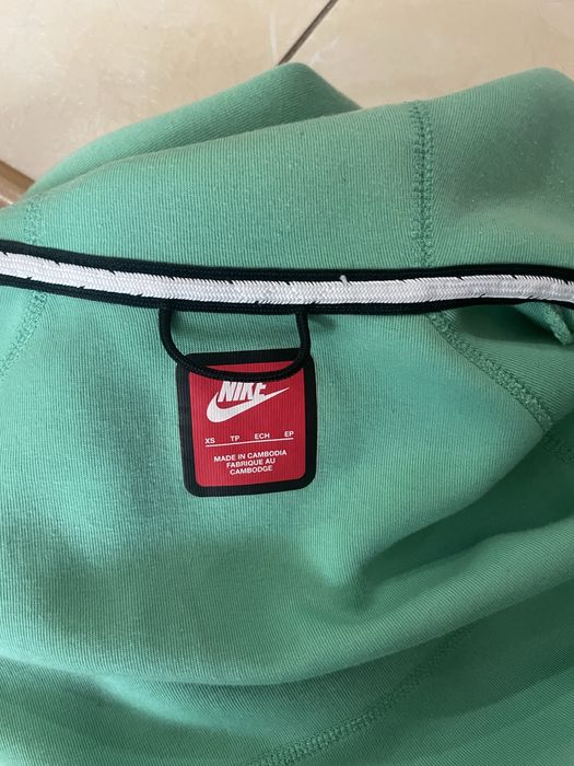 Nike tech fleece екип