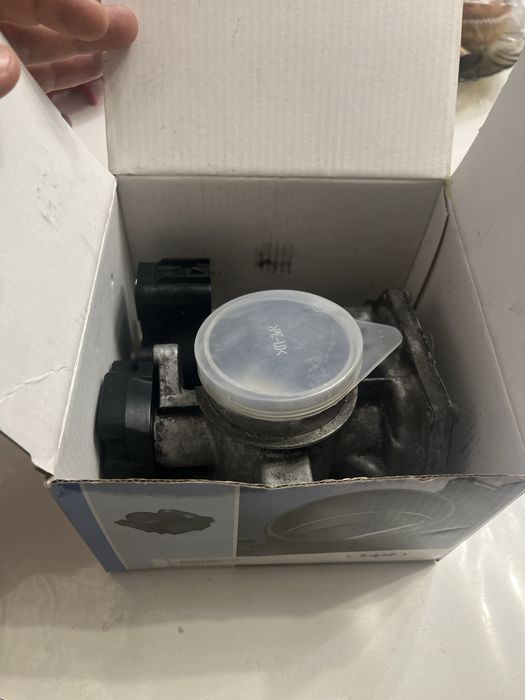 Дроссельная заслонка ВАЗ 2114 б/у