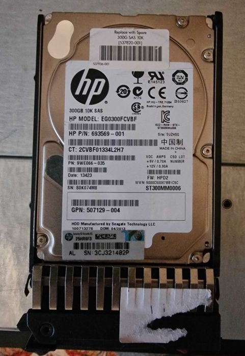 Hard Disk HP SCSI 300GB SAS 2.5" 10K RPM + caddy HP