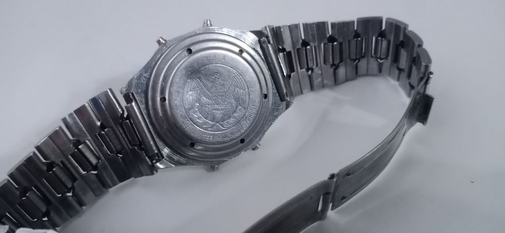 Часы "Монтана" с мелодиями