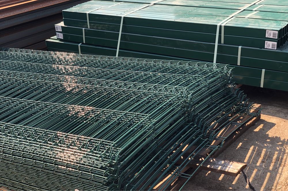 Panou bordurat gard zincat verde plasa impletita