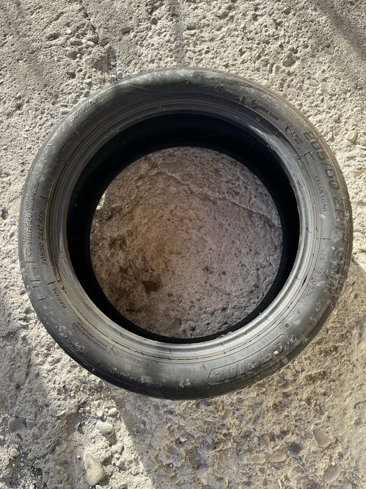 Vand cauciucuri pe 17