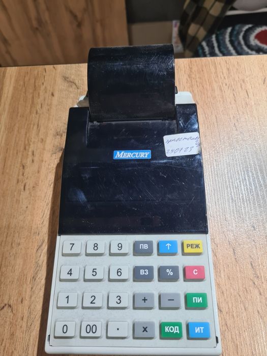 Продам кассовый аппарат