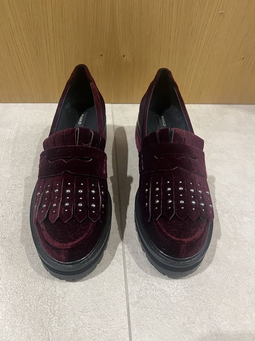 Велурени обувки Pinko