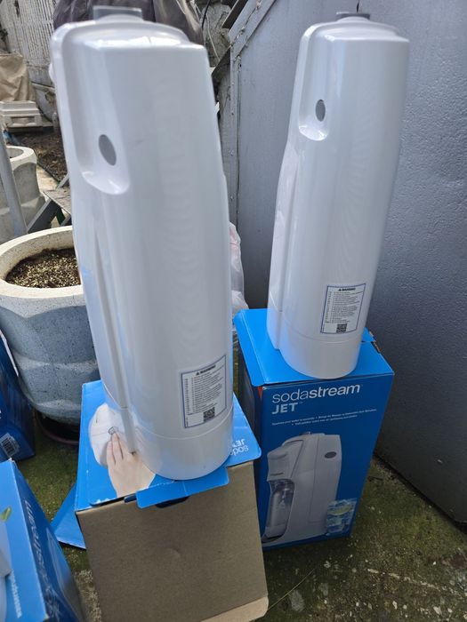 Машина за газирана вода "sodastream'