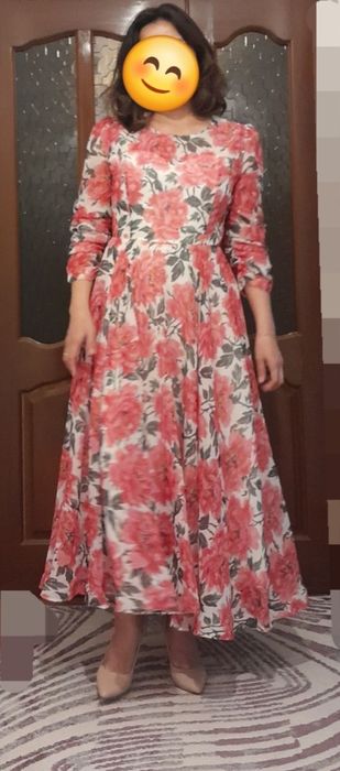 Продается красивое пышное платье