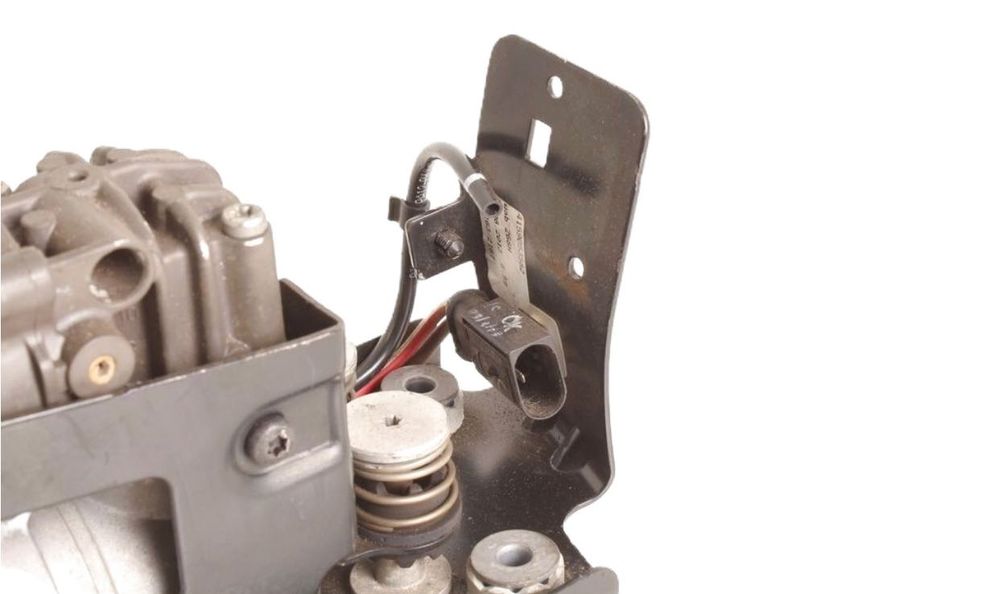 BMW F10 F11 F07 Компресор въздушно окачване