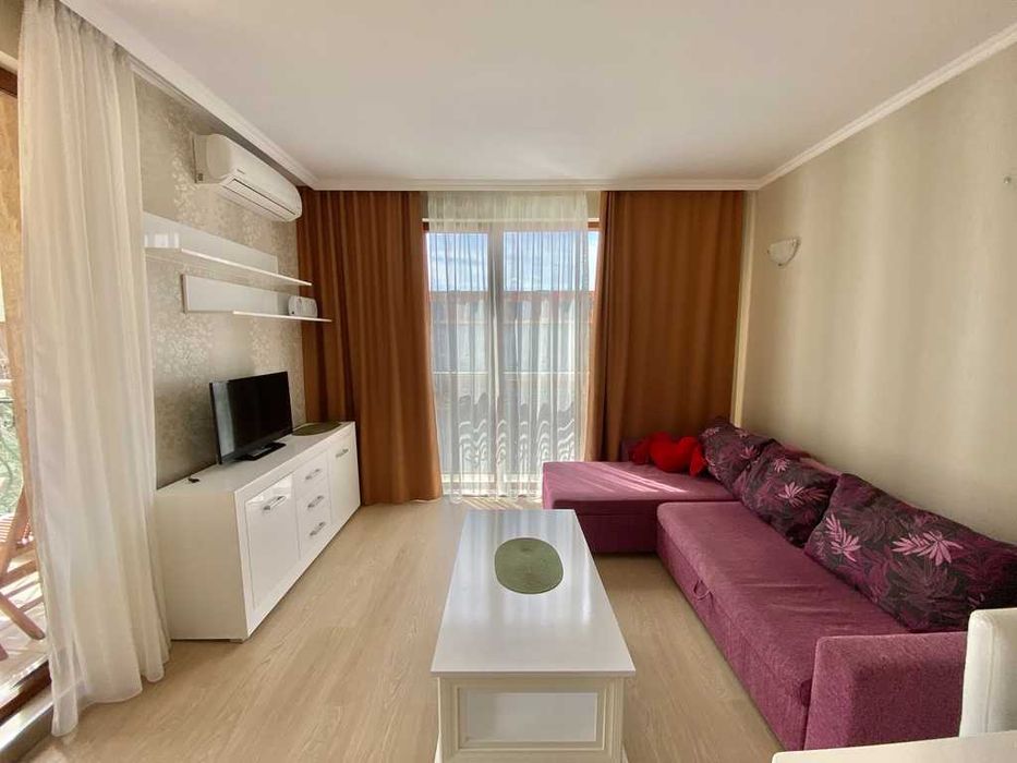 Продава се Тристаен апартамент в к.к. Слънчев бряг - 90 кв.м за 1445 €/кв.м - Снимка #1