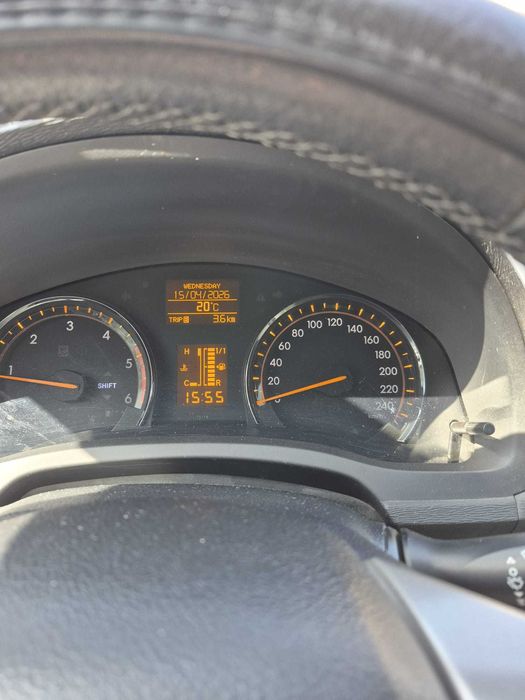 Toyota Avensis T27